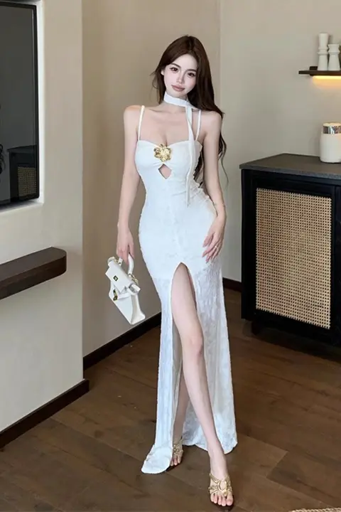 立体花花モチーフのメッシュキャミソールワンピース【夏用・白・スリムフィット・スリット入り・ハイウエスト・ロングタイプ】