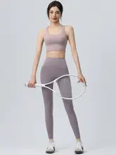 速乾タイプのレディースヨガウェア【ブラ付き・ランニング・フィットネストレーニング】（セットアップ対応）