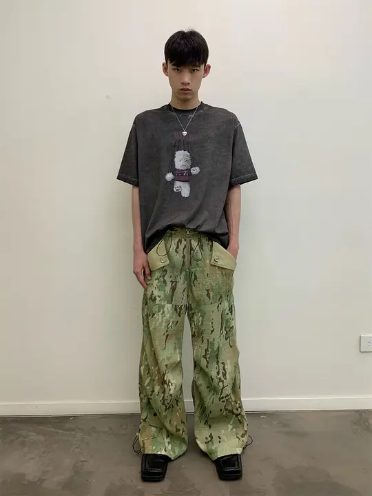 染色加工の遊び心ある印刷Tシャツ【短袖・カジュアル】
