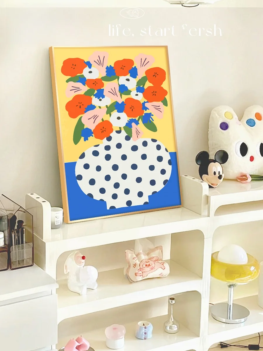 揃えるミニマリスト部屋づくりアイテム - 取り外し可能な円形クッションの設計と実用性