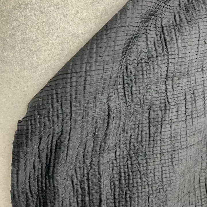 ファッション用プリーツテクスチャー生地【イタリア輸入・幅広】