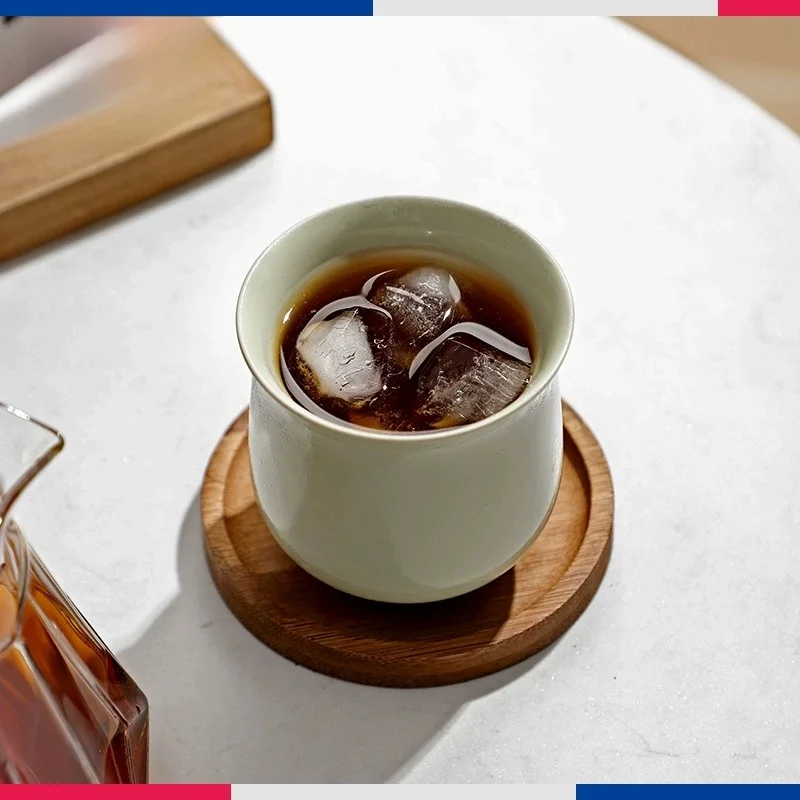 コーヒー好きに贈る高級プレゼントは、本当に「見た目」だけで決まる？