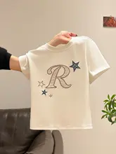 刺繍入りラウンドネックショートスリーブTシャツ【女性用・フィットデザイン】