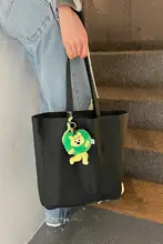 可愛いアップルベアのキーホルダー【クリスマスギフト・飾り用】