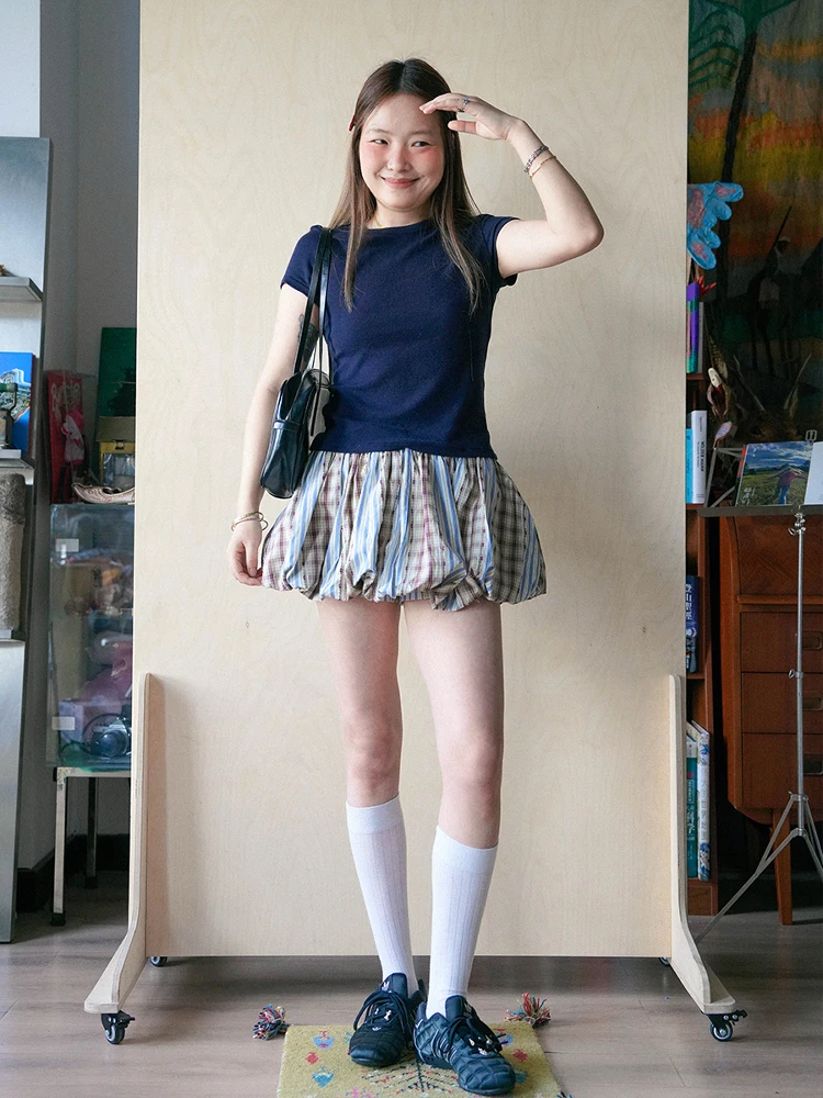 ストライプロングスカートとマーメイドスカートの違いは？カジュアルな日常に合うフェミニンスカートの選び方