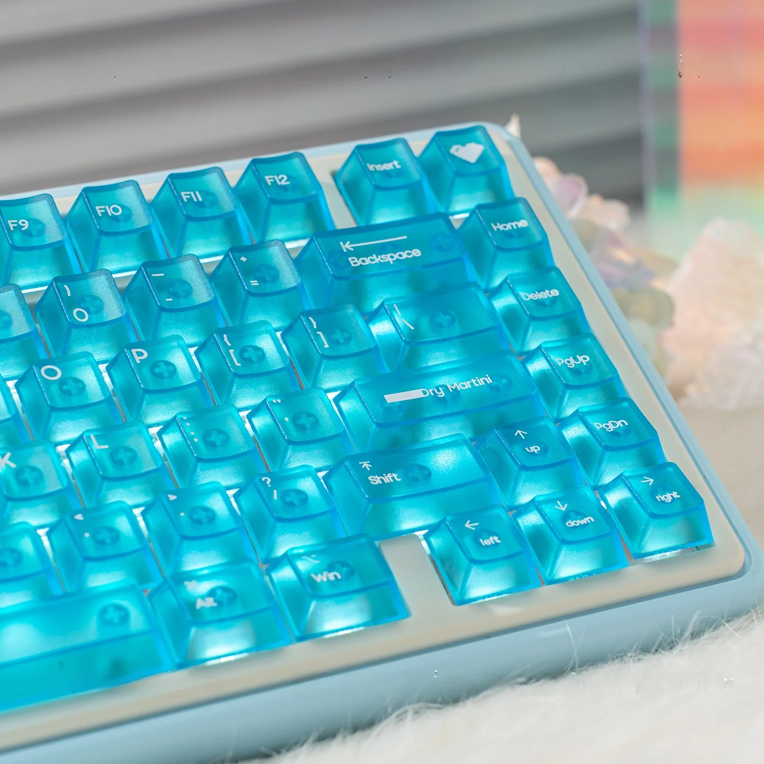 分離 キーボードを選ぶべきタイミングは？メカニカルな入力感と静音性のバランスを取るには