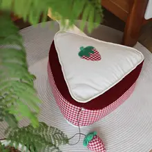 可愛い草苺デザインの座墊【子供部屋・玄関用・スツール・薄型】