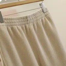 ウエストゴムのシンプルなリラクシングパンツ【スリムライン・束脚デザイン】