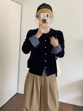 深い藍色のピース付きニットカーディガン【秋冬用・スタイル・ショート丈】