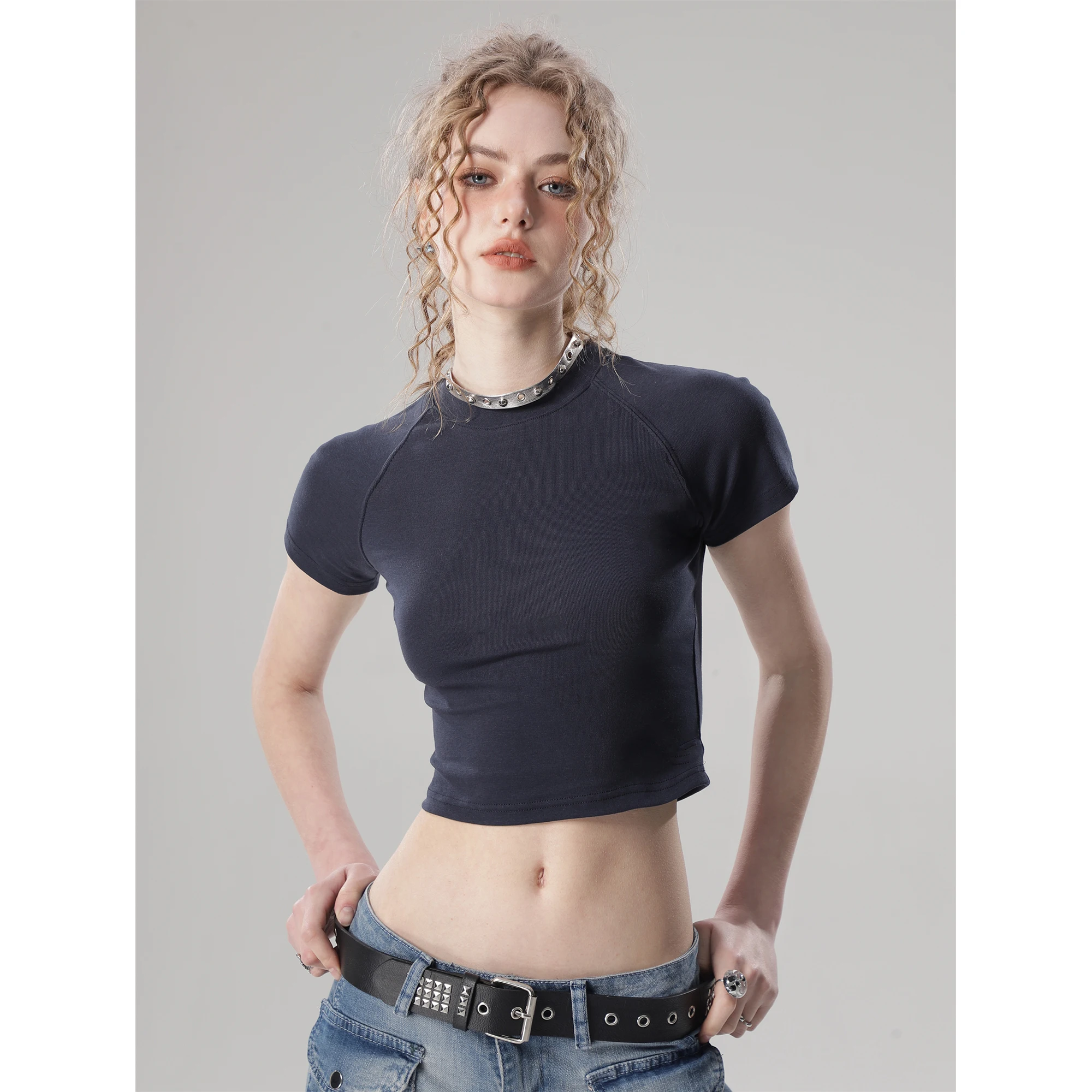 デニム コーデの基本ルールと選び方｜涼感アイススキンTシャツで失敗しないコーデ