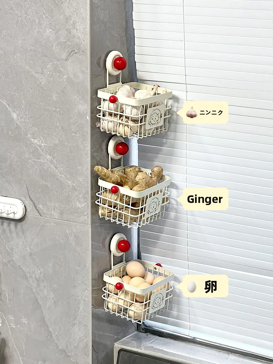 キッチン用鉄製収納バスケット：吸盤式で壁に設置可能な実用性と耐久性の検証