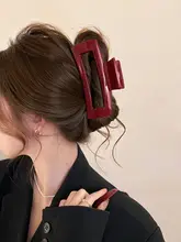 大きなスクエアヘアクリップ【女性用・サメ型・高級感あり】