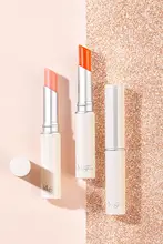 潤いとカラー変化が楽しめるリップグロス【気品あるローズレッド・桜ピンク】