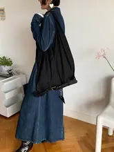 シンプルで洗練されたデザイン！ブラックバックパック【春用・ファッション・高級感】