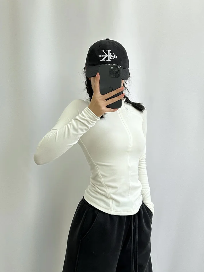 冬の運動着に何が大切なのか？裏起毛で温かさと自由を両立するアイテムとは