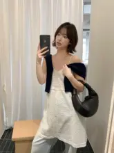 春夏向け重ね着スタイルのキャミソールワンピース【Vネック・韓国風・柔らかな素材】