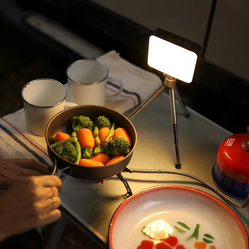 1000ルーメン ランタンと5000ルーメン ランタンの違いは？超明るいLED充電式テントランプが本当にアウトドアに最適なのか？