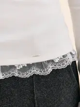 ロマンティック フェミニンデザイン レースのトリミング付き 厚手のストレッチ長袖Tシャツ
