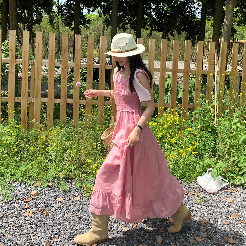 腰にリボンをつけるドレスは、本当に通勤に合うの？