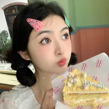 カラフルドットデザインのヘアクリップ【サイドバング対応・ファッションアクセサリー】