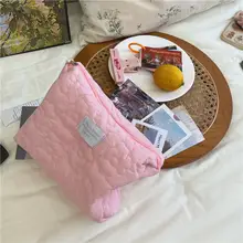 コスメポーチ クラウド型 おしゃれ インスタ映え 携帯用 化粧直し ペンケース スキンケア 小物収納 レディース