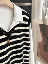 おしゃれなノースリーブニットベスト【秋用・黒白ストライプ・重ね着デザイン】