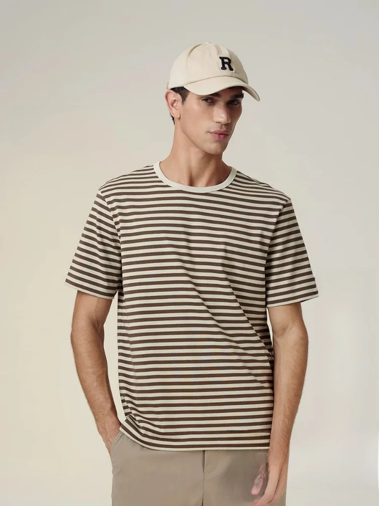 ストライプ柄 メンズTシャツはどう選ぶ？リアルな使い方と人気ブランドの比較で解説