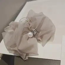 優しい色合いのバタフライリボンヘアクリップ【軽やかでボリューム感・後ろ髪用・韓国風】