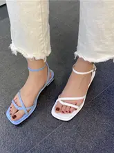 大人可愛いシンプルデザインの細ストラップサンダル【低ヒール・バックル付き・夏用】