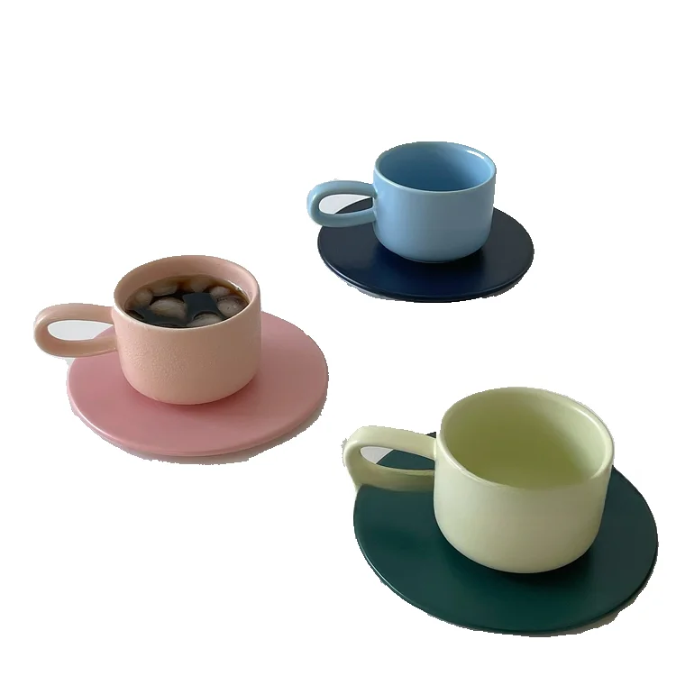 モダンデザインの陶器マグカップ ：香芋紫とカフェオレボウル付きの使い方と特性