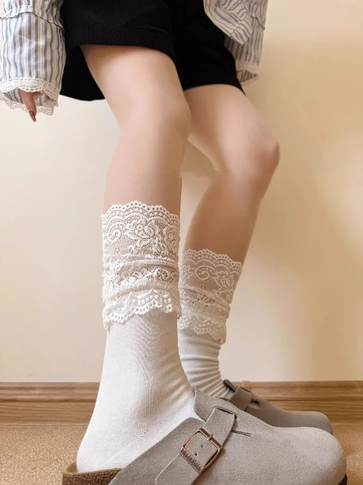 ギャザーチュニックをどう選ぶ？妖精のようなレースデザインが魅力の1着が、日常の美しさを変える