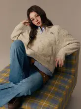 チェック柄ニットセーター【女性用・字母デザイン・穴あけ不要・ウール混】（セットアップ対応）