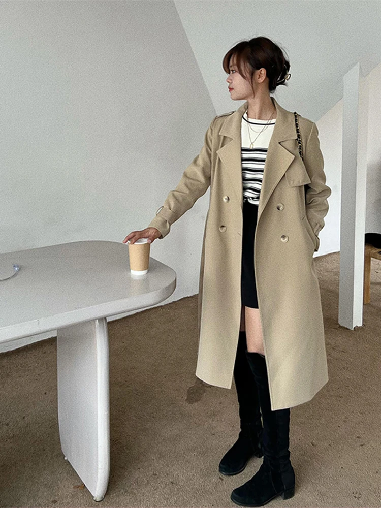 ママコーデの基本スタイルとは？カーキロングトレンチコートが解決する3つの理由