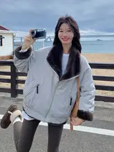 高級感あるバイカラー毛素材のパーカーコート【女性用・厚手・スタイリッシュなデザイン】