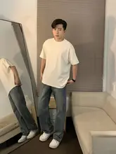 シンプルなデザインの黒いメンズTシャツ【クリーンフィット・半袖】