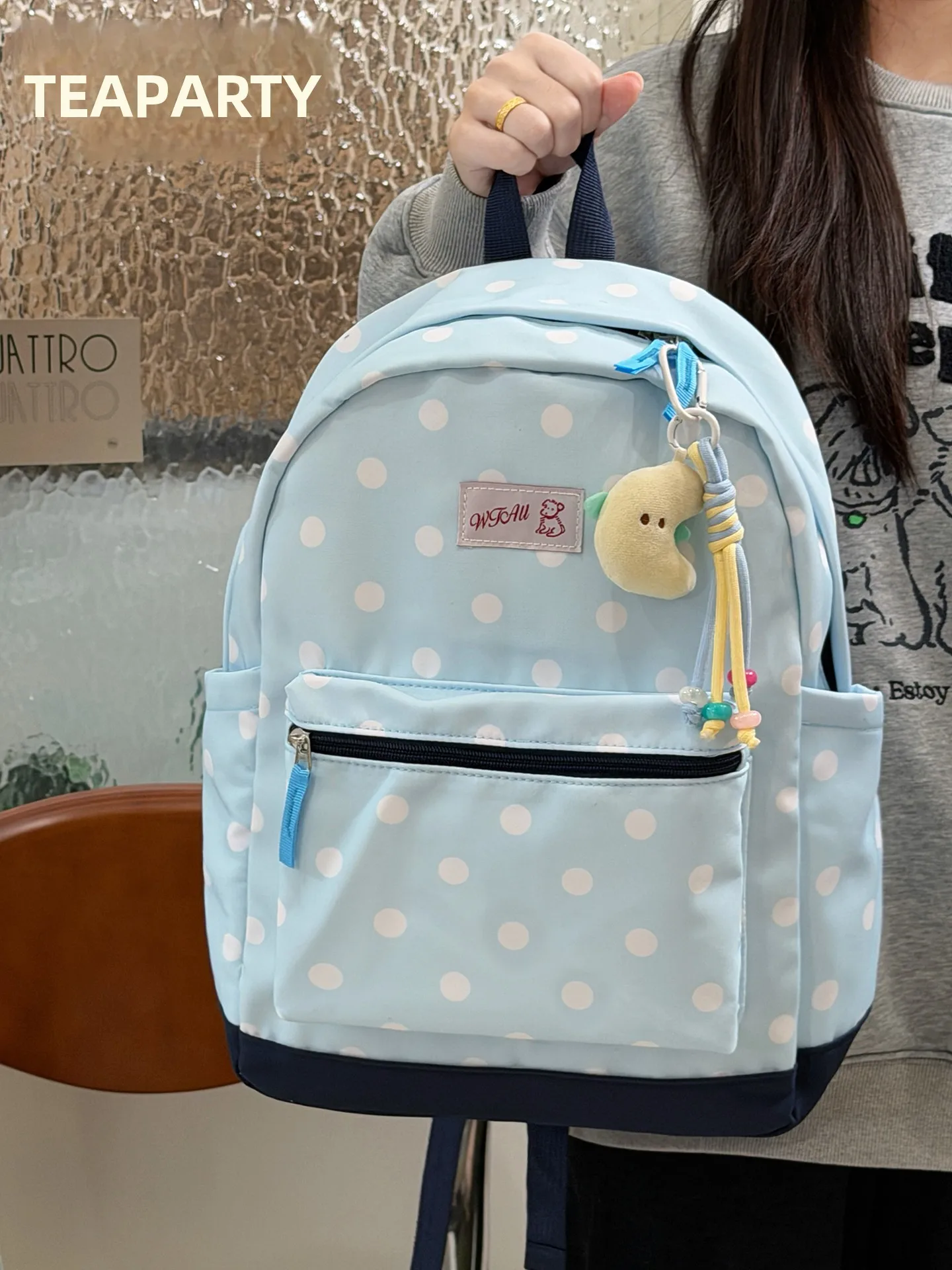 「ダサい」リュックって本当にダサいの？それとも、心を癒すシンプルな存在なの？