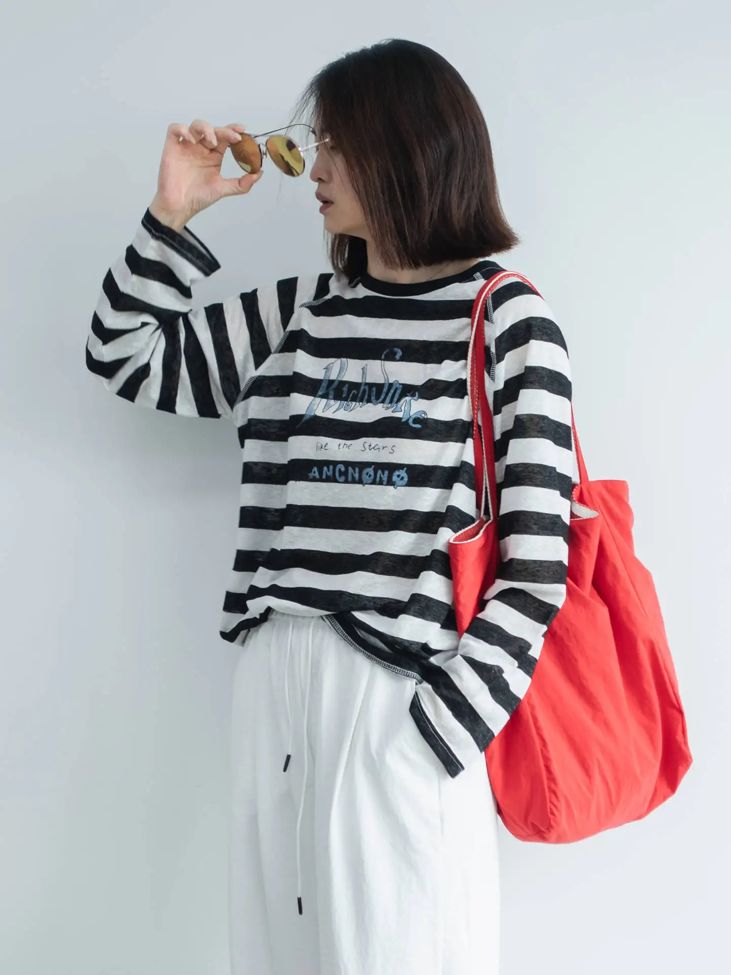 竹節綿のシンプルなレトロ風ロングスリーブTシャツ【ワイドストライプ・体型カバー】