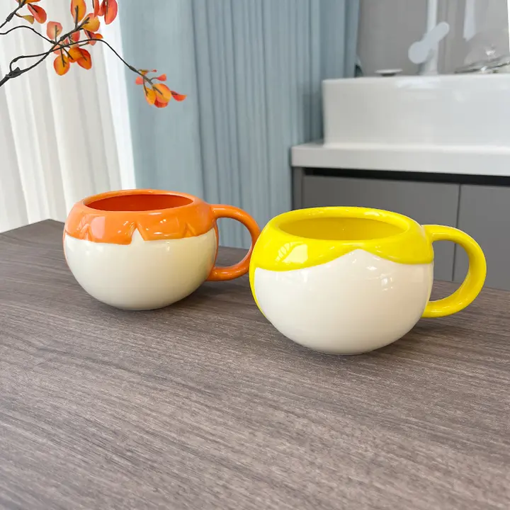 可愛い人顔デザインの陶器マグカップ【オフィスや家庭用・大容量】