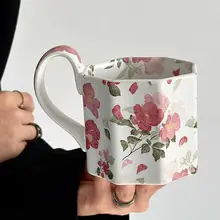 Oranges 限定油絵風ピンクバラデザインの陶磁器マグカップ【大容量・ギフト向け】