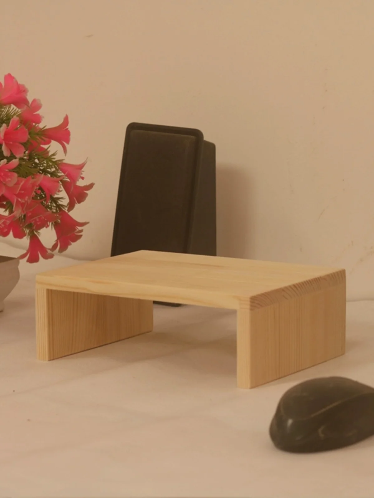 揃えるミニマリスト部屋づく りアイテム | 実用性と美しさのバランスを徹底解説