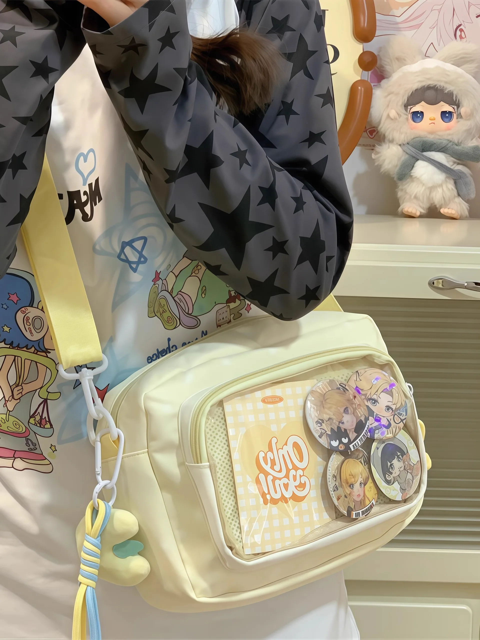学生時代の日常を彩る、軽くておしゃれなショルダーバッグはどれがおすすめ？