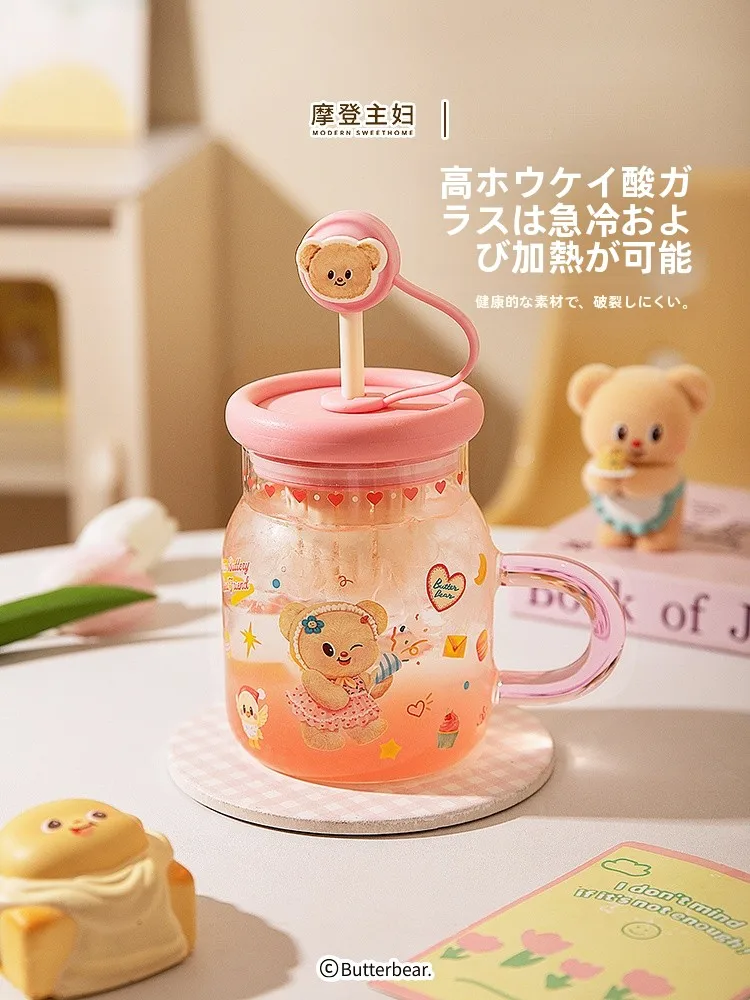 かわいいデザインのストローマグはいつから使えるのか？実際の使用シーンと機能解析