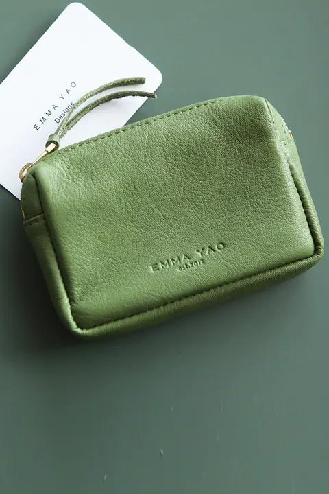女性用 本革 極上の柔らかさ 財布 【小銭入れ・カードケース・鍵収納・ワイヤレスイヤホン対応】
