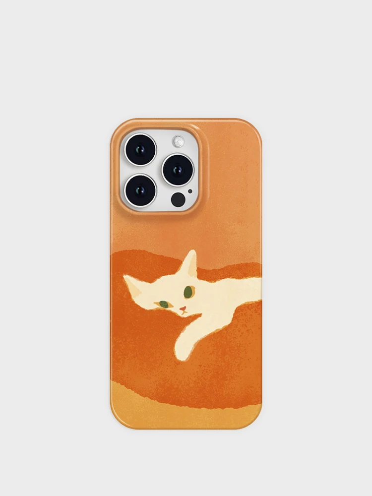 可愛い猫デザインのiPhoneケースは温かみとデザインのバランスを実現