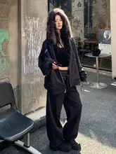 ロゴプリントのパーカー【フリース付き・ジップアップ・ワイドパンツ対応】（セットアップ対応)
