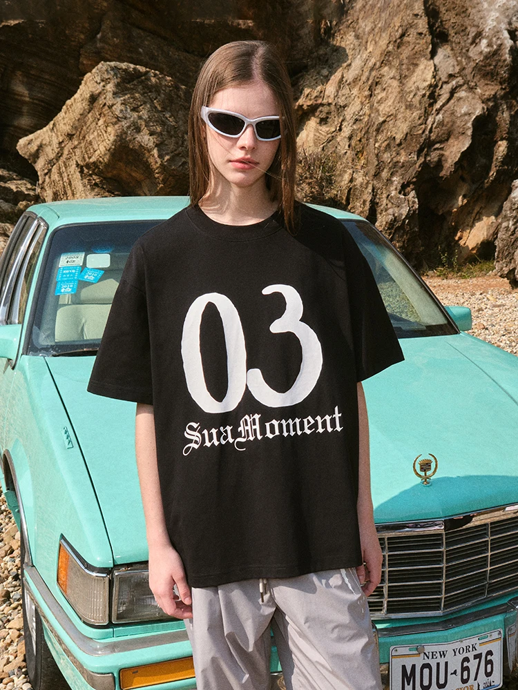 黄ばみが気になるTシャツをどうやって取る？この1枚で解決できる夏の悩みとは