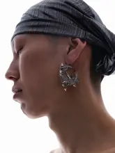 ILLuSoRy 空間トンネルのオリジナルデザイン 手作りハードテクノロジー感のイヤリング