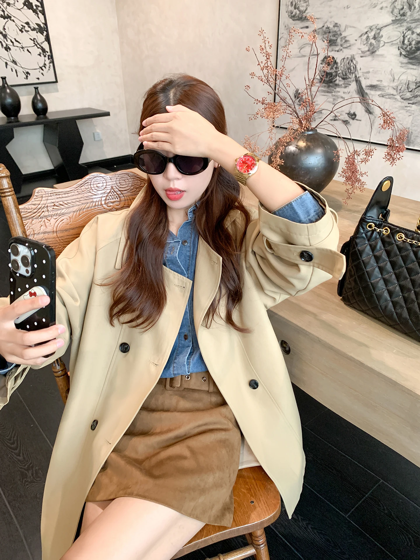  コートの長さが中長款だと、本当に寒くないの？秋の通勤スタイルに最適なトレンチコートの選び方
