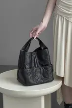 小型バケツ型ハンドバッグ【春夏用・斜め掛け・通勤対応・大容量】