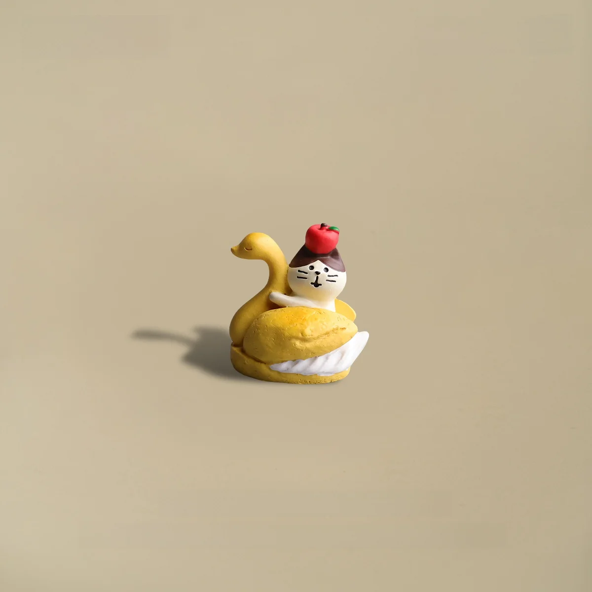 あひると白鳥の違いを知れば、オフィスで使えるデスクトップ飾りはこれだ！